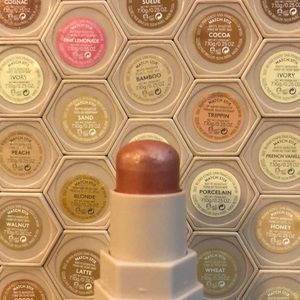 🏖Beach Bum🏝Match Stix Foundation by Fenty Beauty